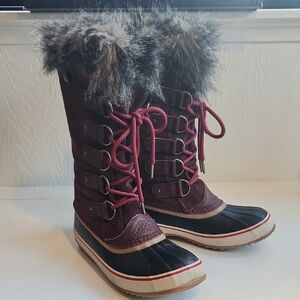 Sorel Joan Of Artic Boots with Fur Trim